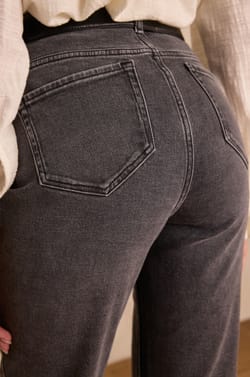 LOU slim jeans in denim;${refinementColor}