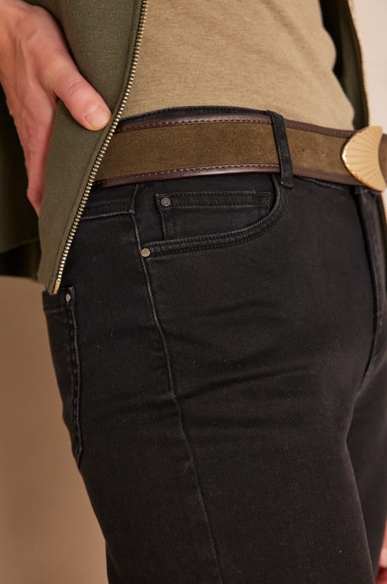 LILY bootcut jeans in cotton;${refinementColor}