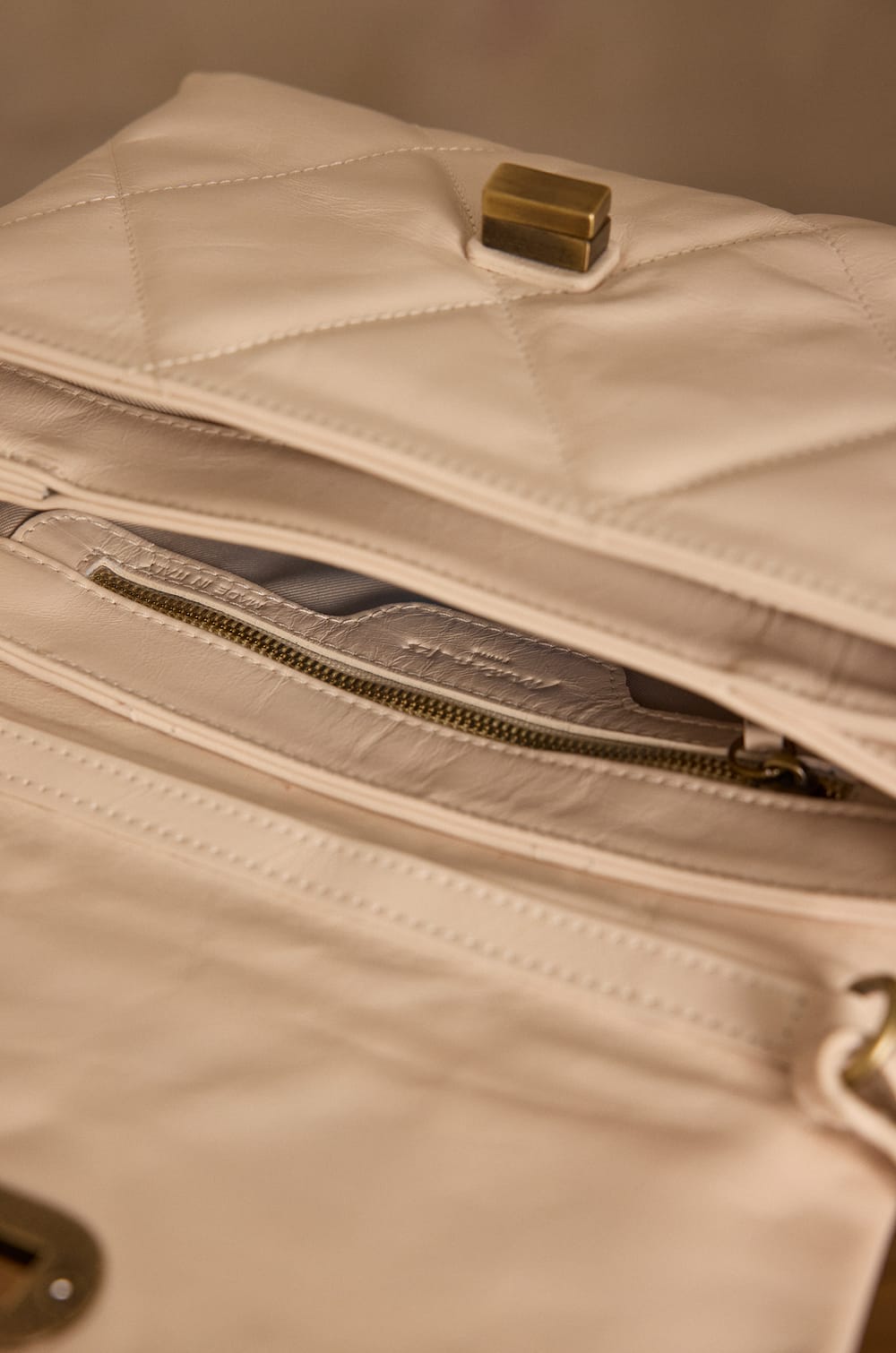 Sac GABY;${refinementColor}