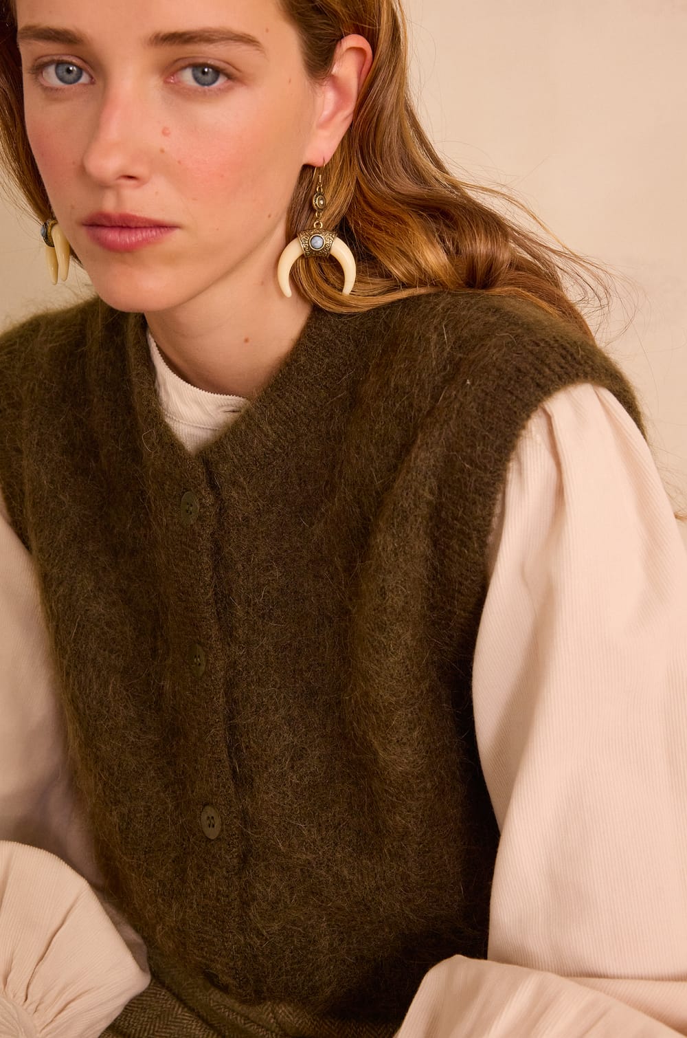 LOULOU cardigan in mohair and wool;${refinementColor}