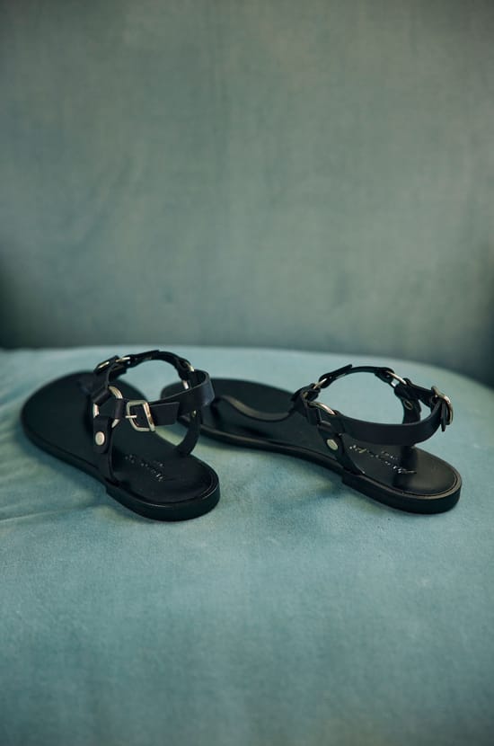 JUSTIN sandals PhotoZ | 1-2-3