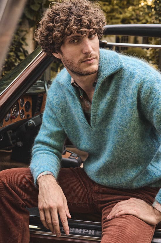 Unisex-Pullover mit V-Ausschnitt aus Mohair und Wolle FLANEUR;${refinementColor}