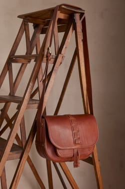 LUCIEN leather bag;${refinementColor}