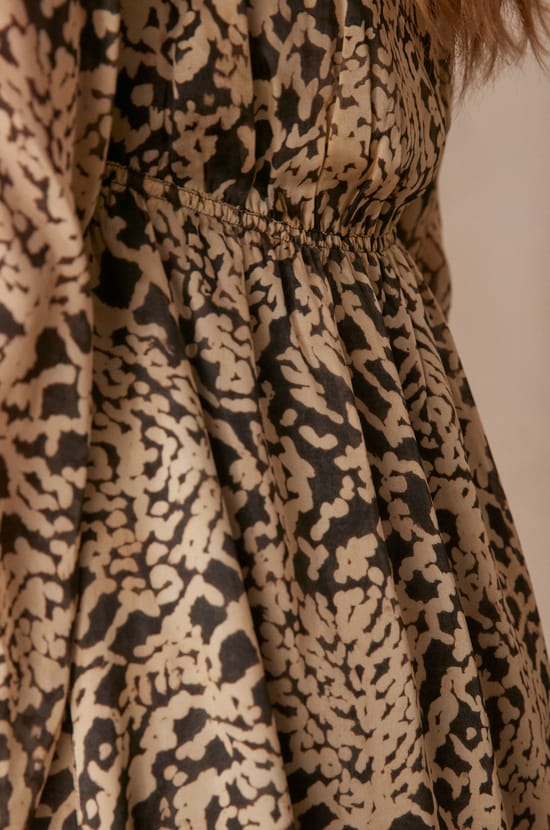 Robe LILAS;${refinementColor}