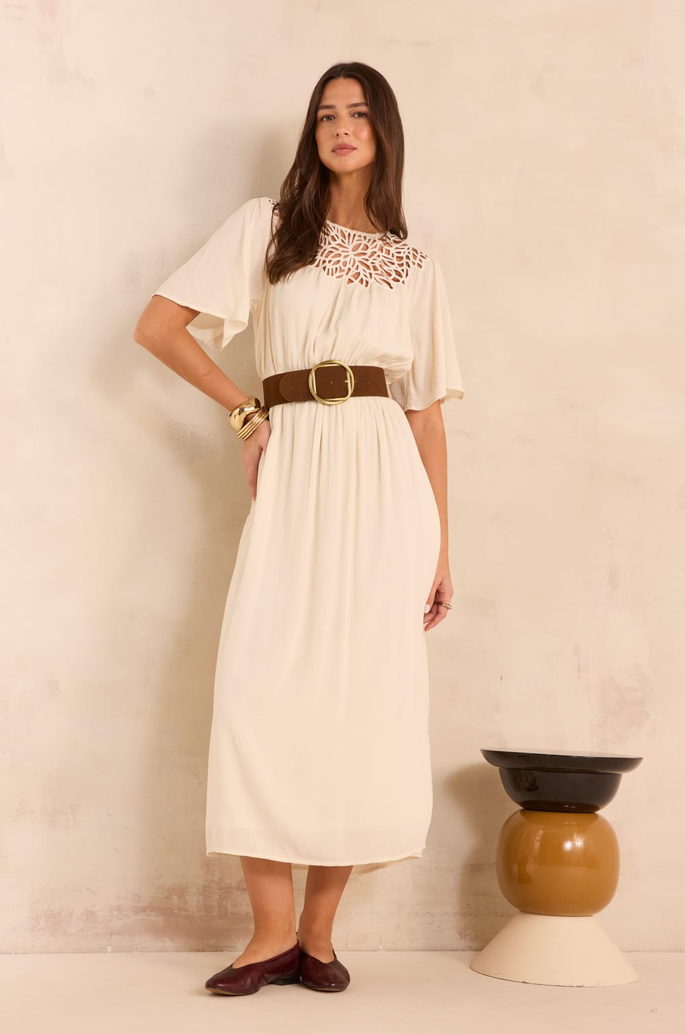 Flowy dress with lace PERFECT;${refinementColor}