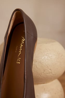 MONA leather ballet flats;${refinementColor}
