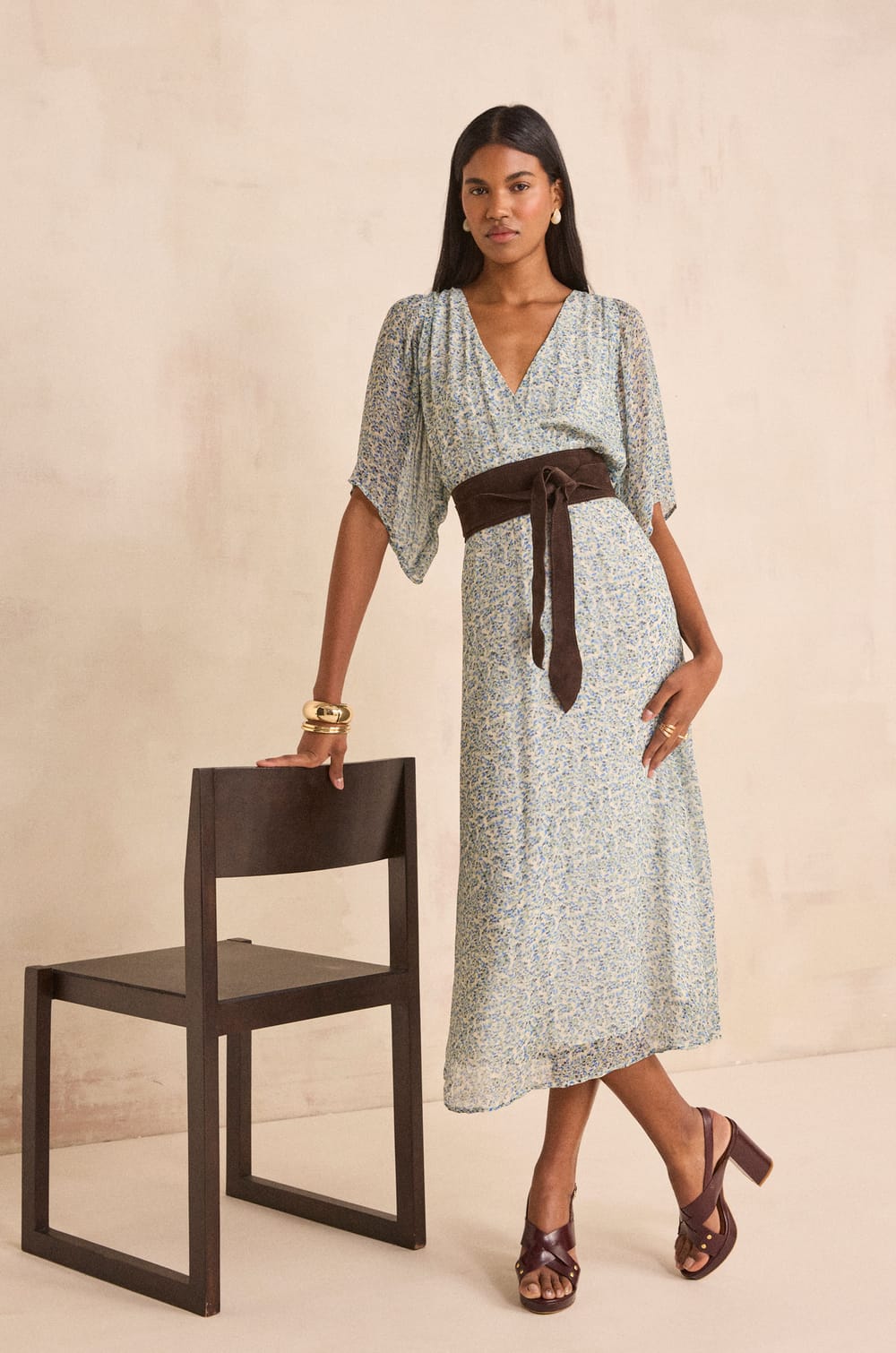 Straight dress with BALMA print;${refinementColor}