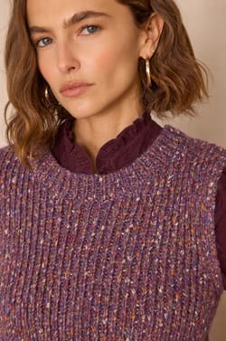 BOLTON sleeveless jumper;${refinementColor}