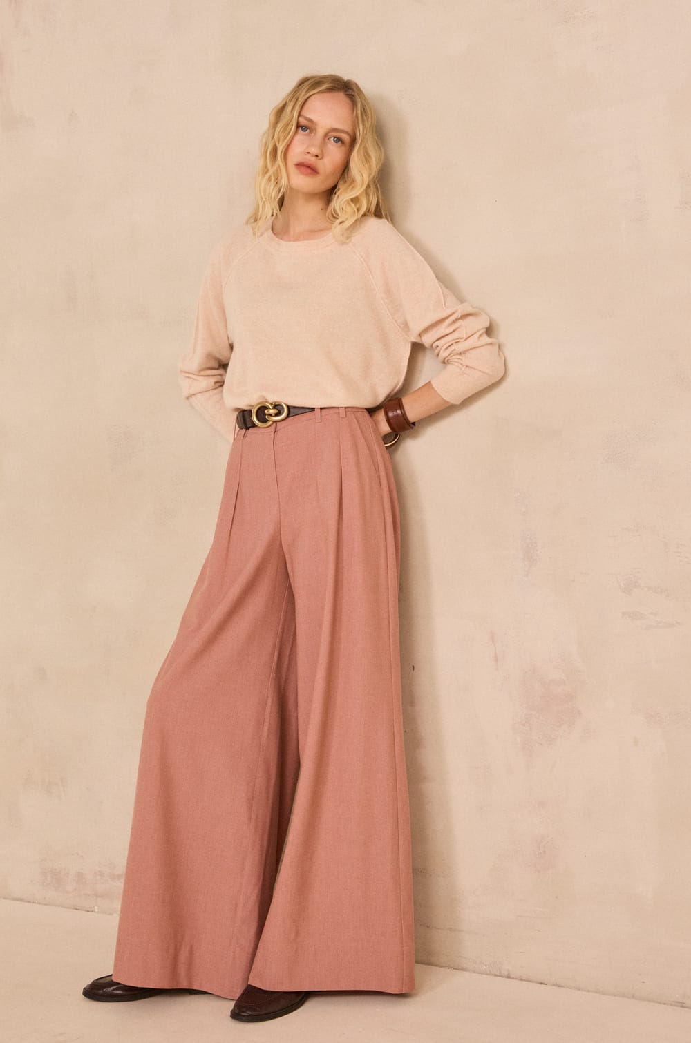ARISTIDE long-sleeve cashmere sweater;${refinementColor}