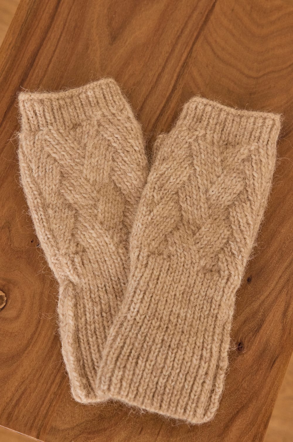 WENDY Fingerless Gloves;${refinementColor}