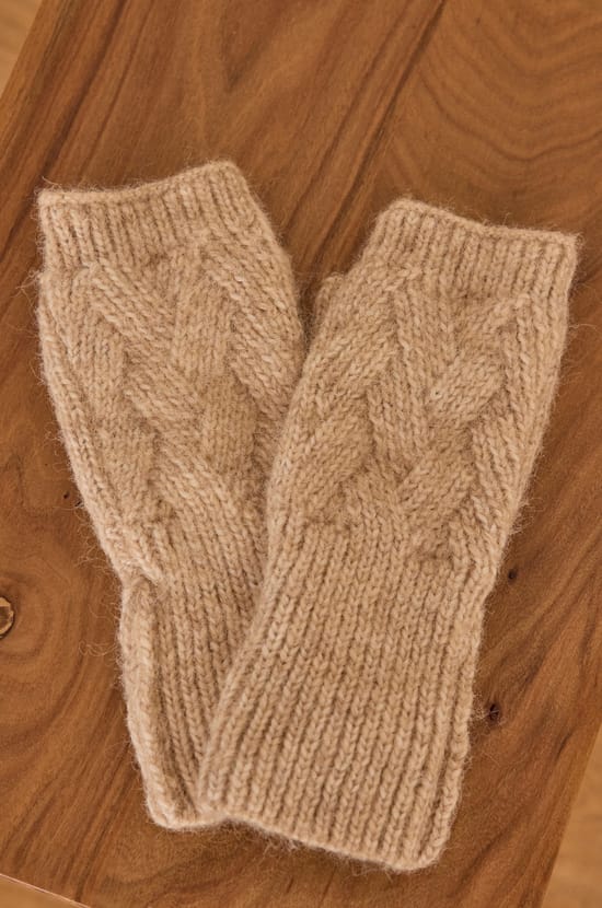 WENDY Fingerless Gloves;${refinementColor}