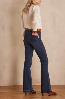 Jean bootcut ASTRID;${refinementColor}