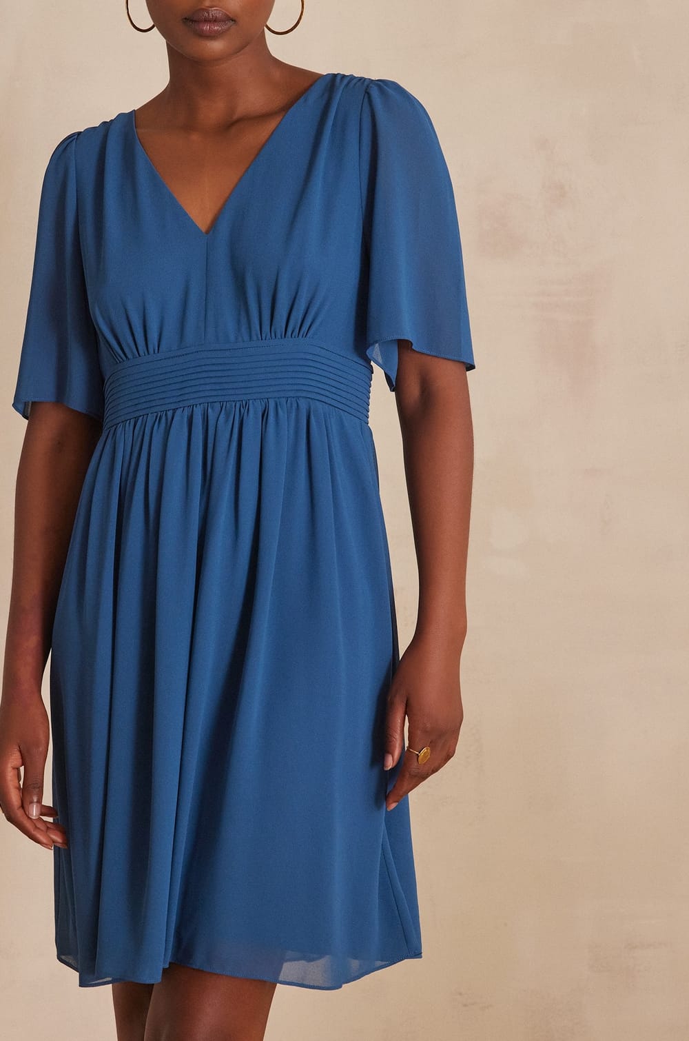 Robe NOURA;${refinementColor}