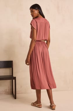 Jupe longue satin&eacute;e Juliana;${refinementColor}
