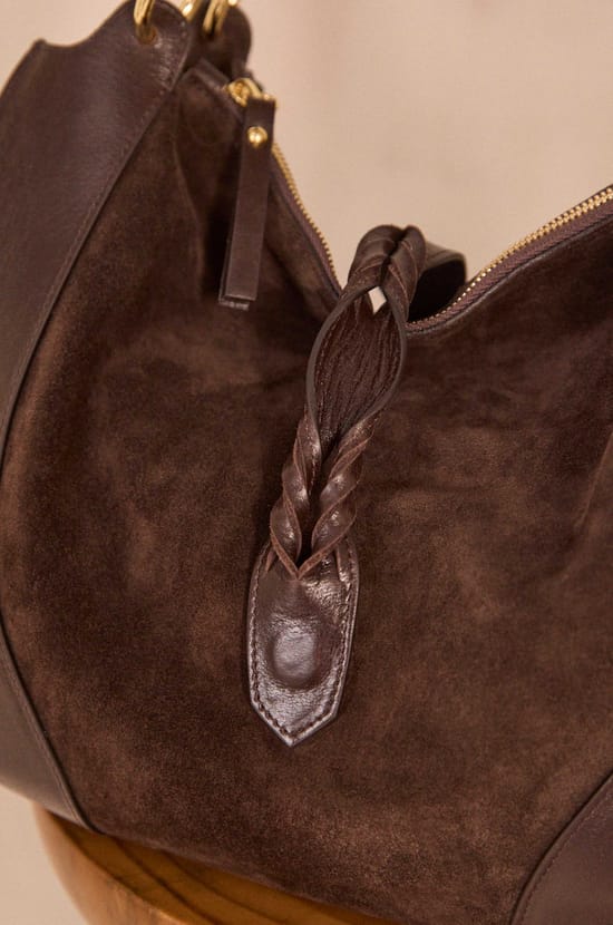 VICTOR leather tote bag;${refinementColor}