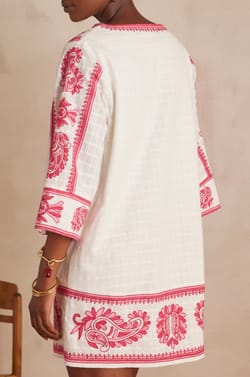 Robe MARGUERITE en coton brod&eacute;;${refinementColor}