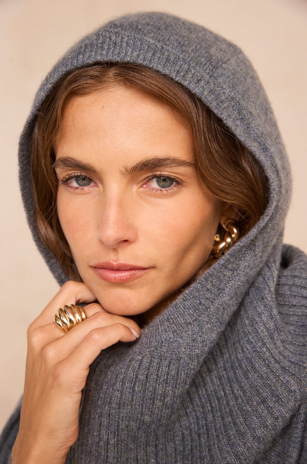 Cashmere hood GALA;${refinementColor}
