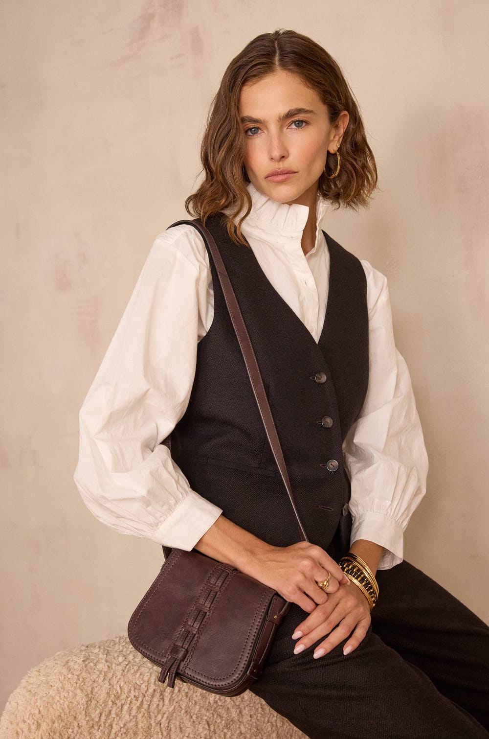 ABEL BIS sleeveless waistcoat in herringbone wool;${refinementColor}