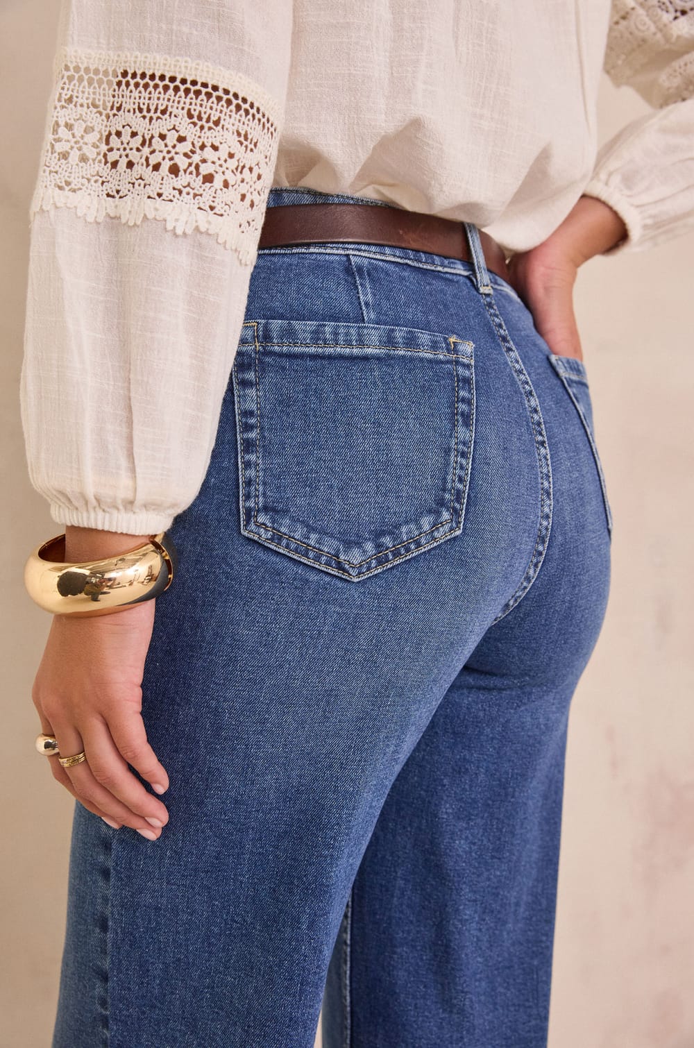 REBECCA Wide Leg Jeans;${refinementColor}