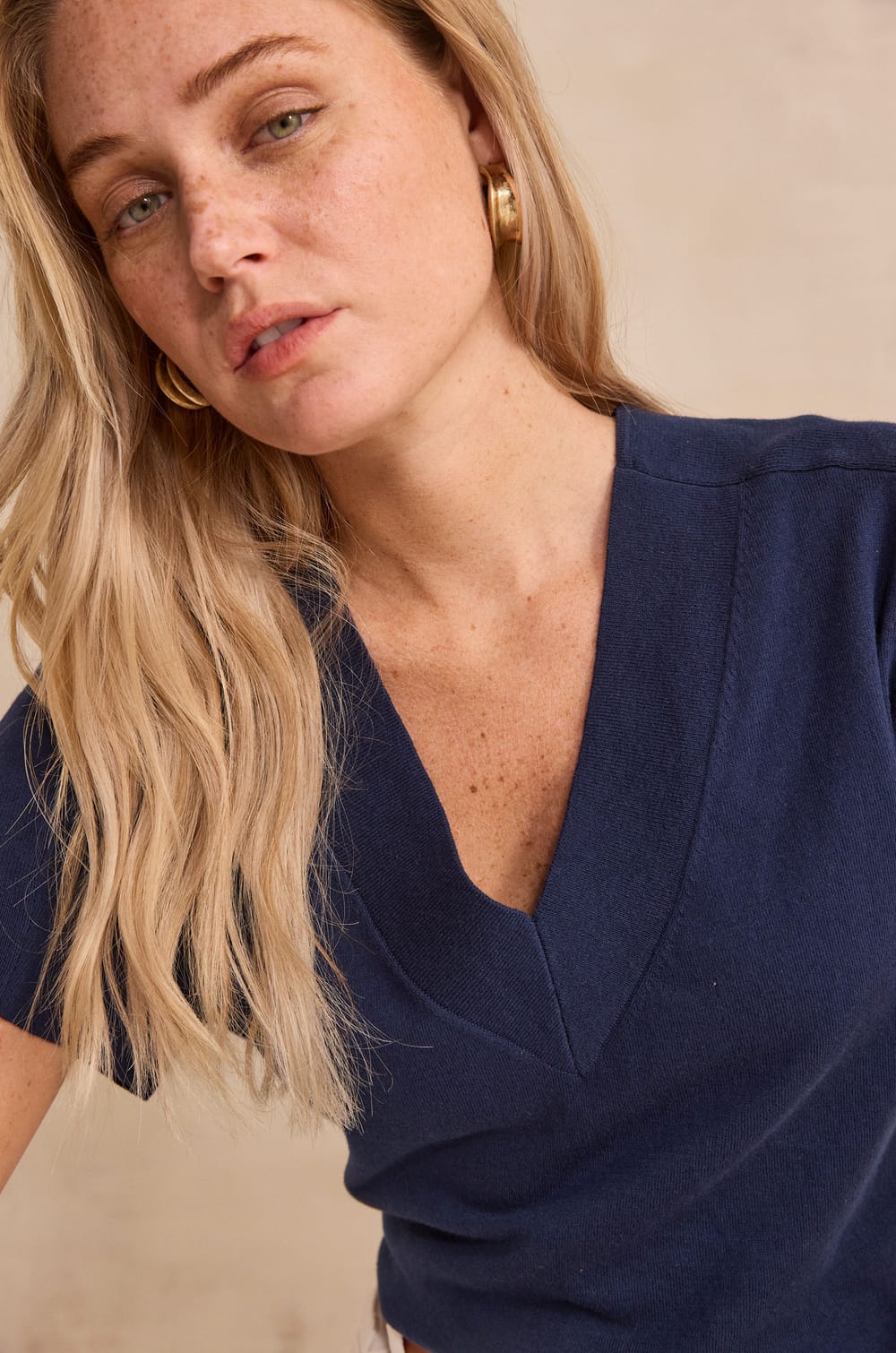 Pretty short-sleeved cotton top;${refinementColor}