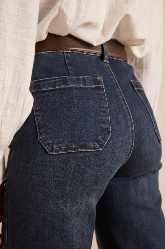 LEA CROPPED Jeans in denim;${refinementColor}