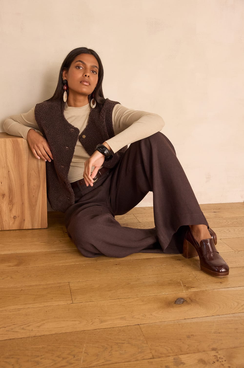 FLYNN high neck T-shirt;${refinementColor}