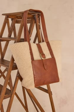 LOUIS leather tote bag;${refinementColor}