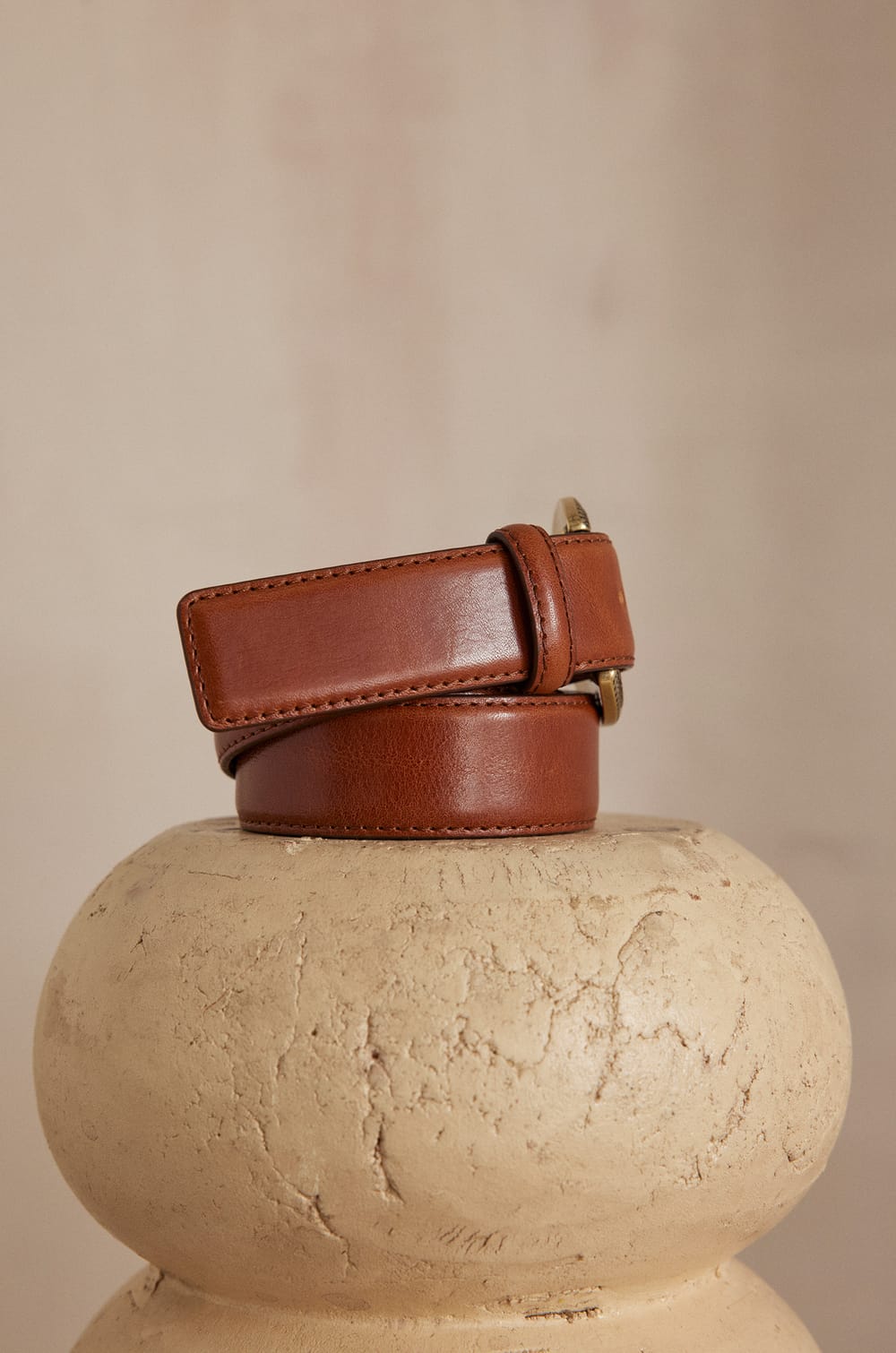 NINA leather belt;${refinementColor}