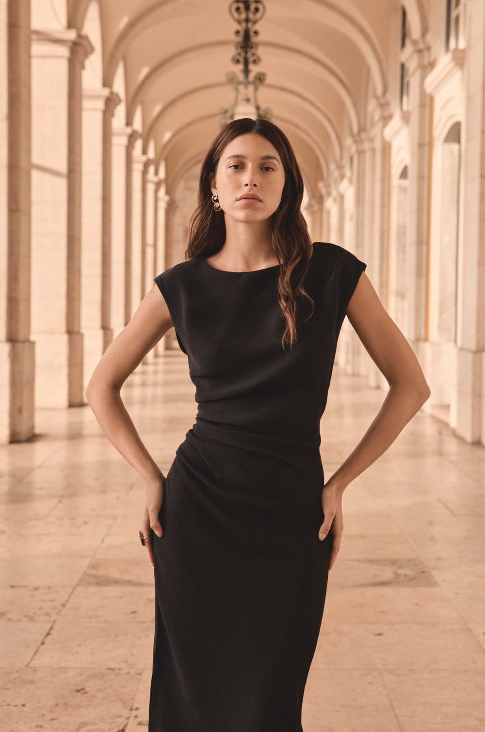 BIANCA straight dress with slit;${refinementColor}