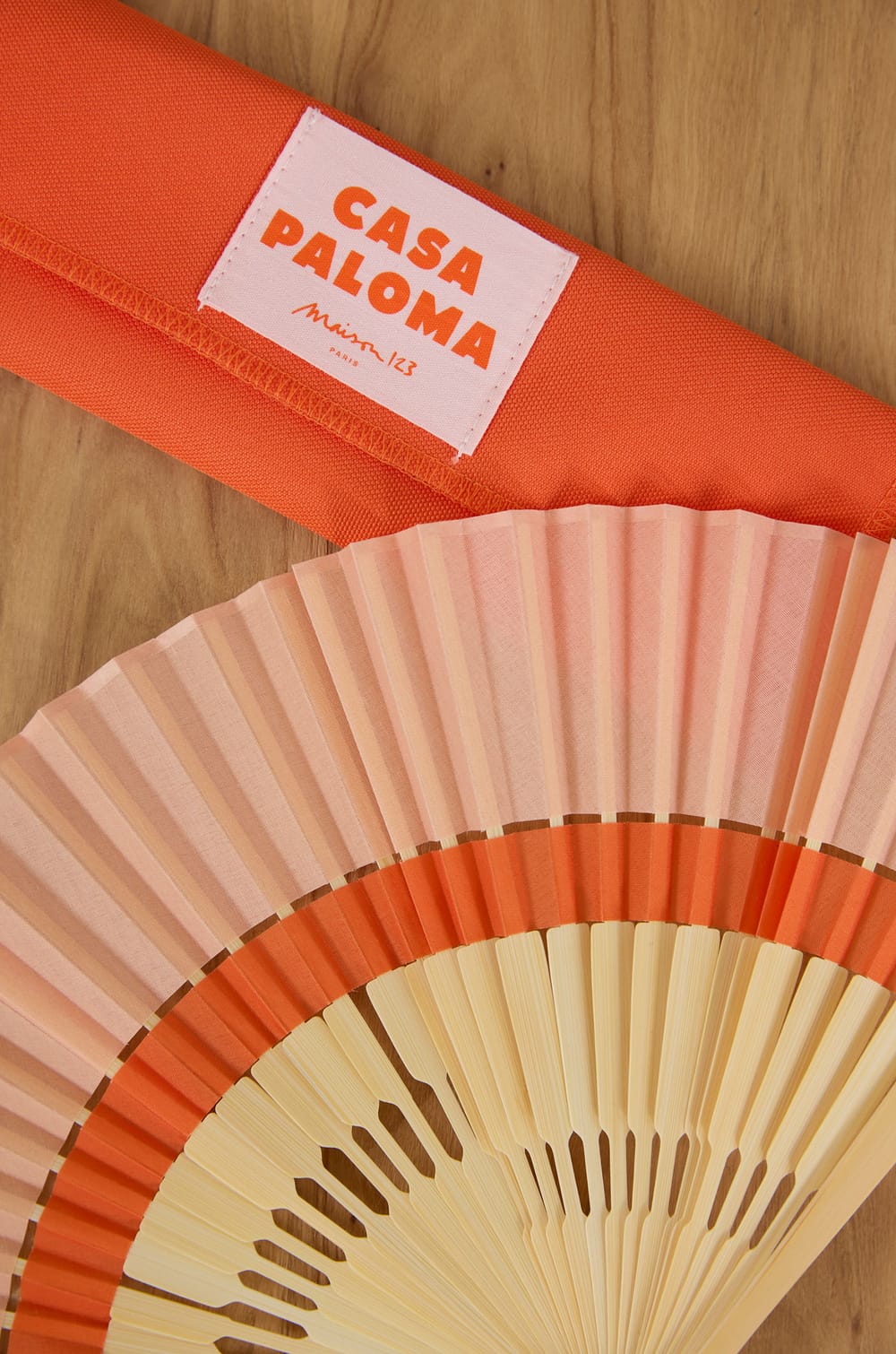 CASA fan;${refinementColor}
