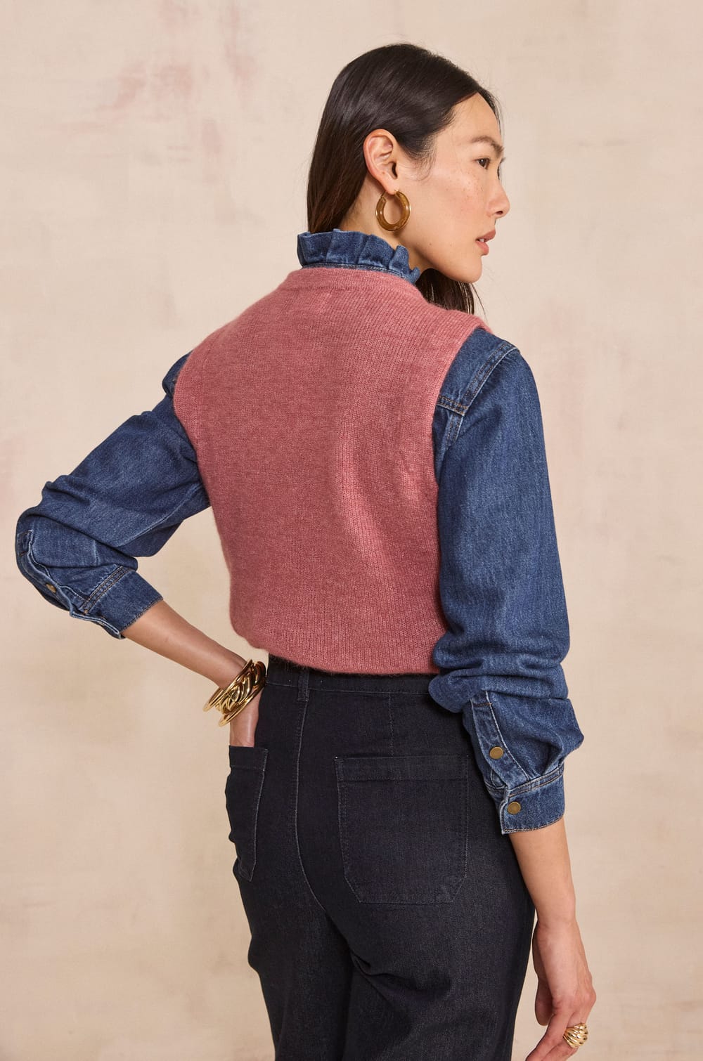 PERRY sleeveless pullover;${refinementColor}