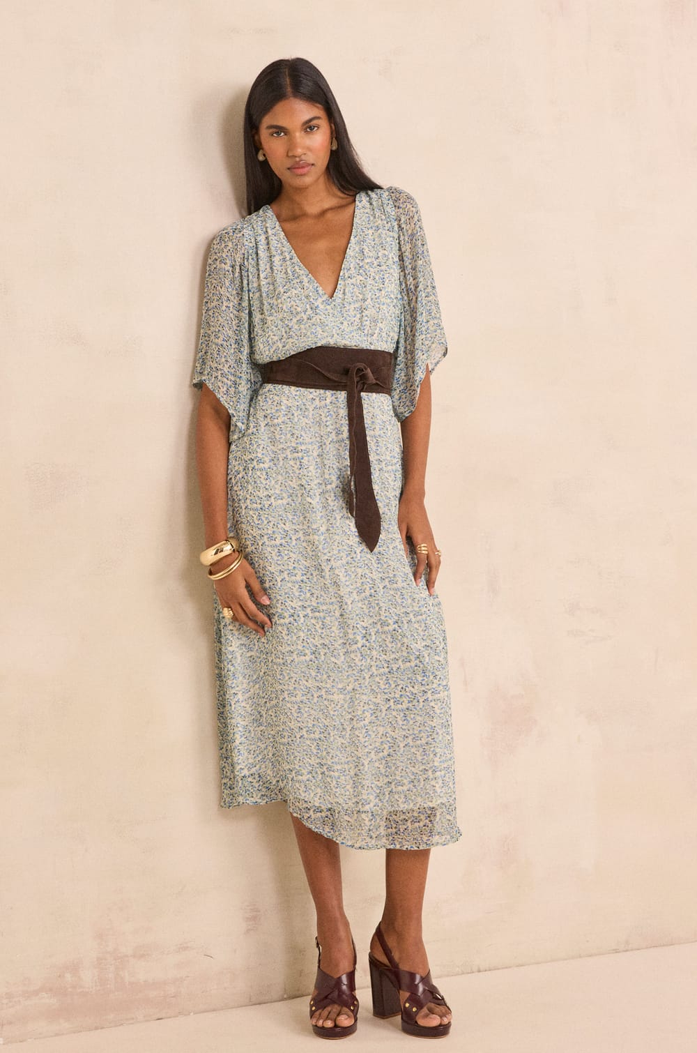 Straight dress with BALMA print;${refinementColor}