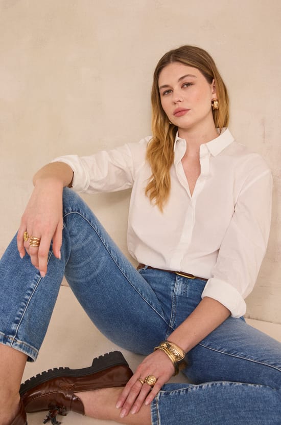 PAMELA flared jeans;${refinementColor}