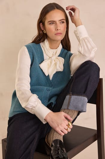 Sleeveless wool and cashmere cardigan PACO;${refinementColor}