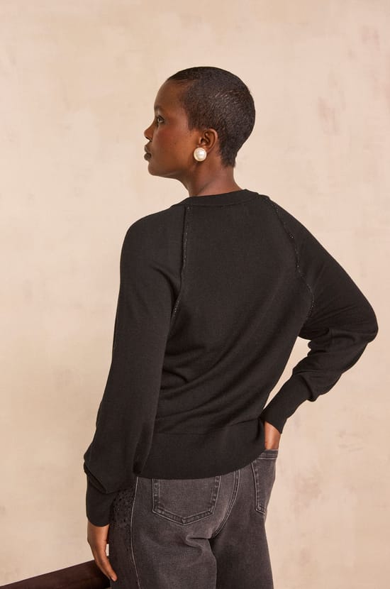 Adriana pullover with sparkling stripes;${refinementColor}