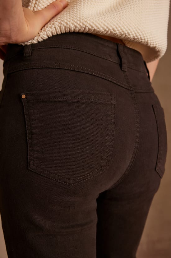 Jean LOLA FLARE;${refinementColor}