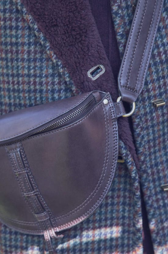 LUCIEN leather bum bag;${refinementColor}