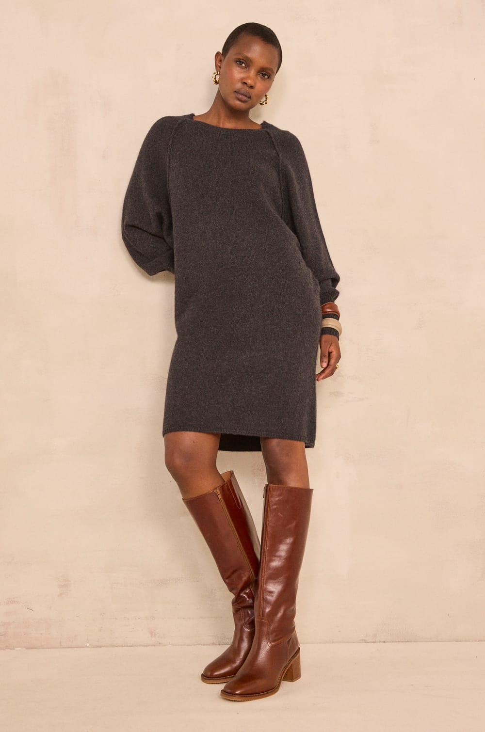 Straight dress in anthracite cashmere PRINCESS;${refinementColor}