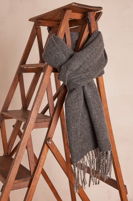 THEA double-sided scarf;${refinementColor}