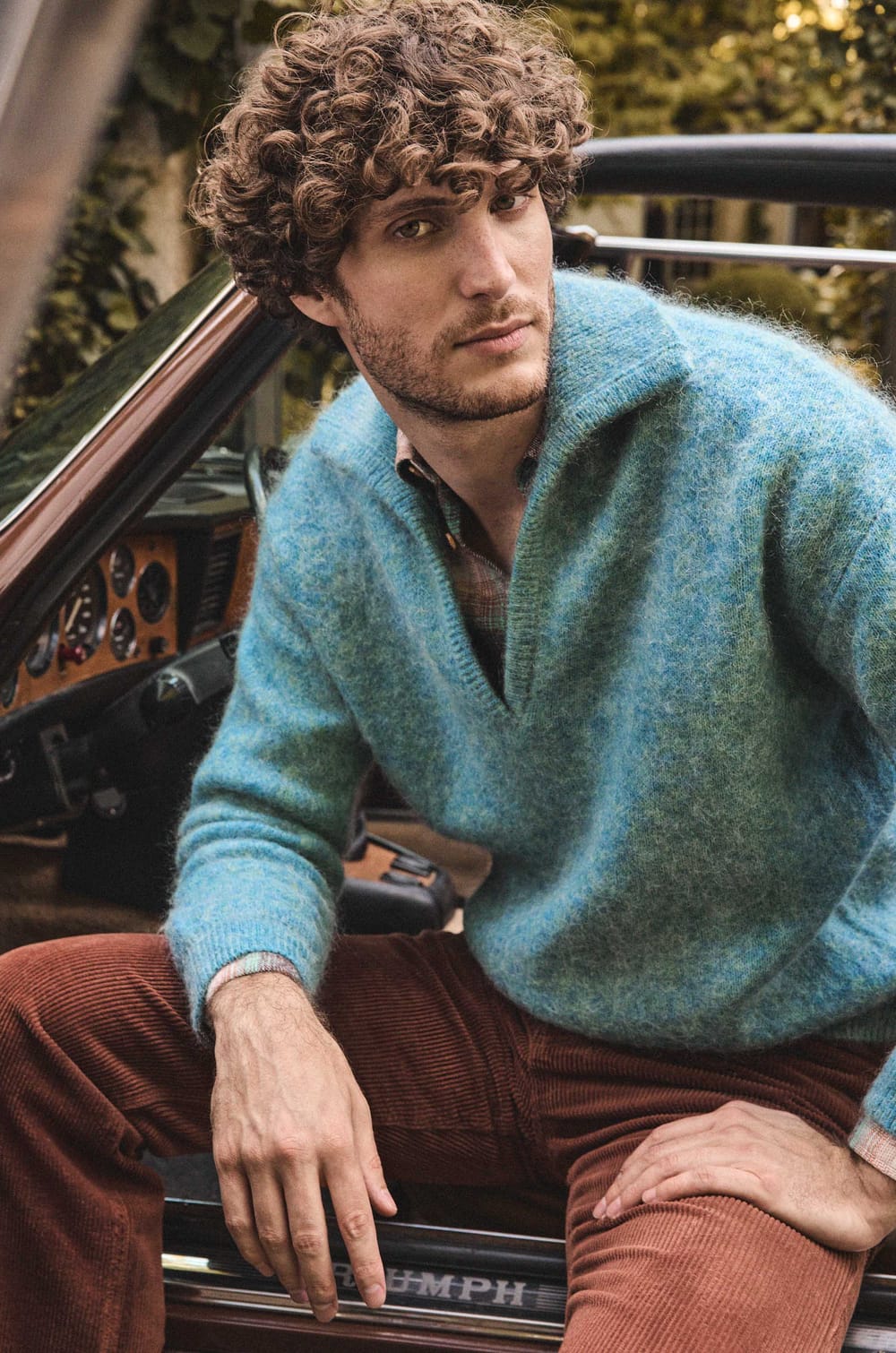 Unisex V-neck mohair and wool jumper FLANEUR;${refinementColor}