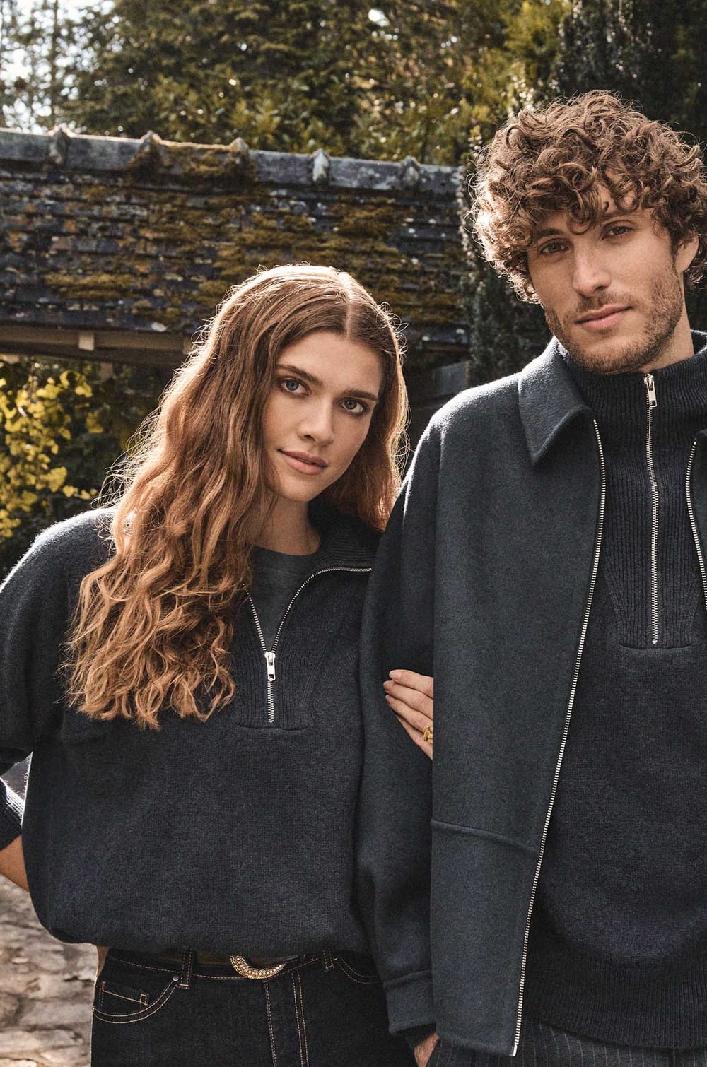 Unisex turtleneck jumper in 100% wool REVEUR;${refinementColor}