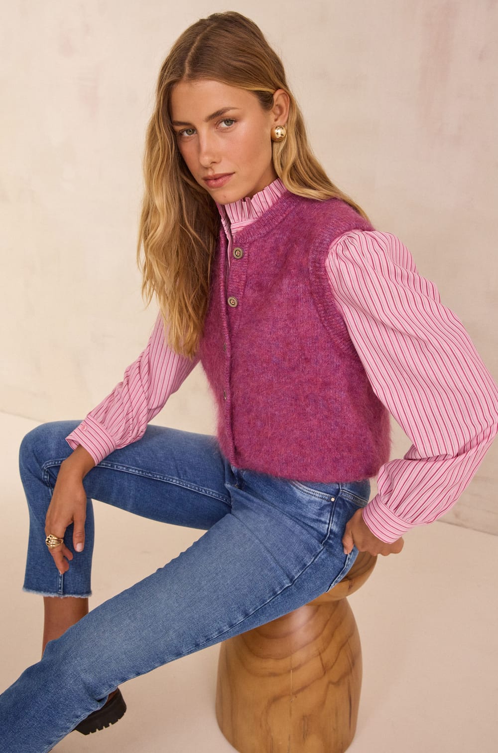 LOULOU sleeveless mohair cardigan;${refinementColor}