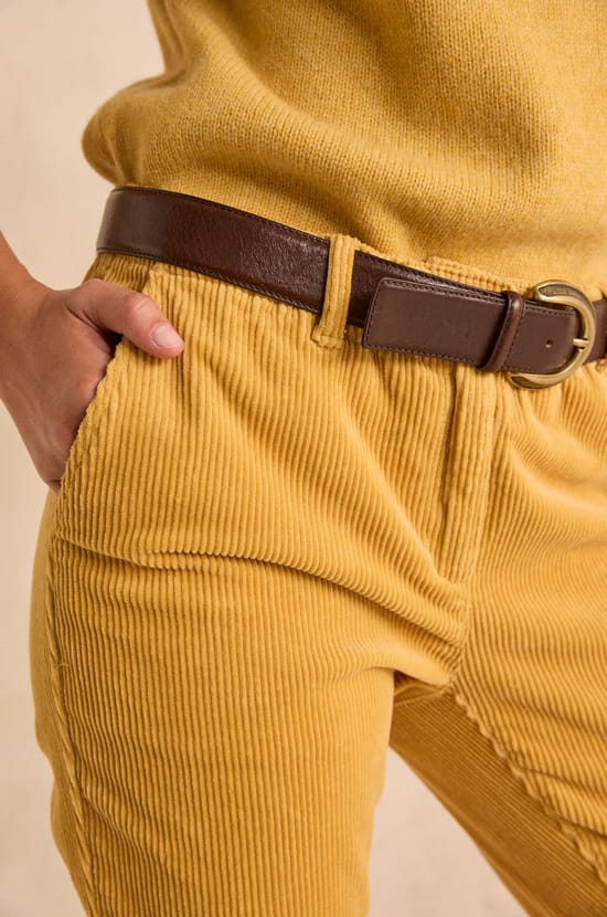 Cotton blend velvet chino SABIL;${refinementColor}