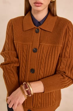 ARTUS long-sleeved wool vest;${refinementColor}