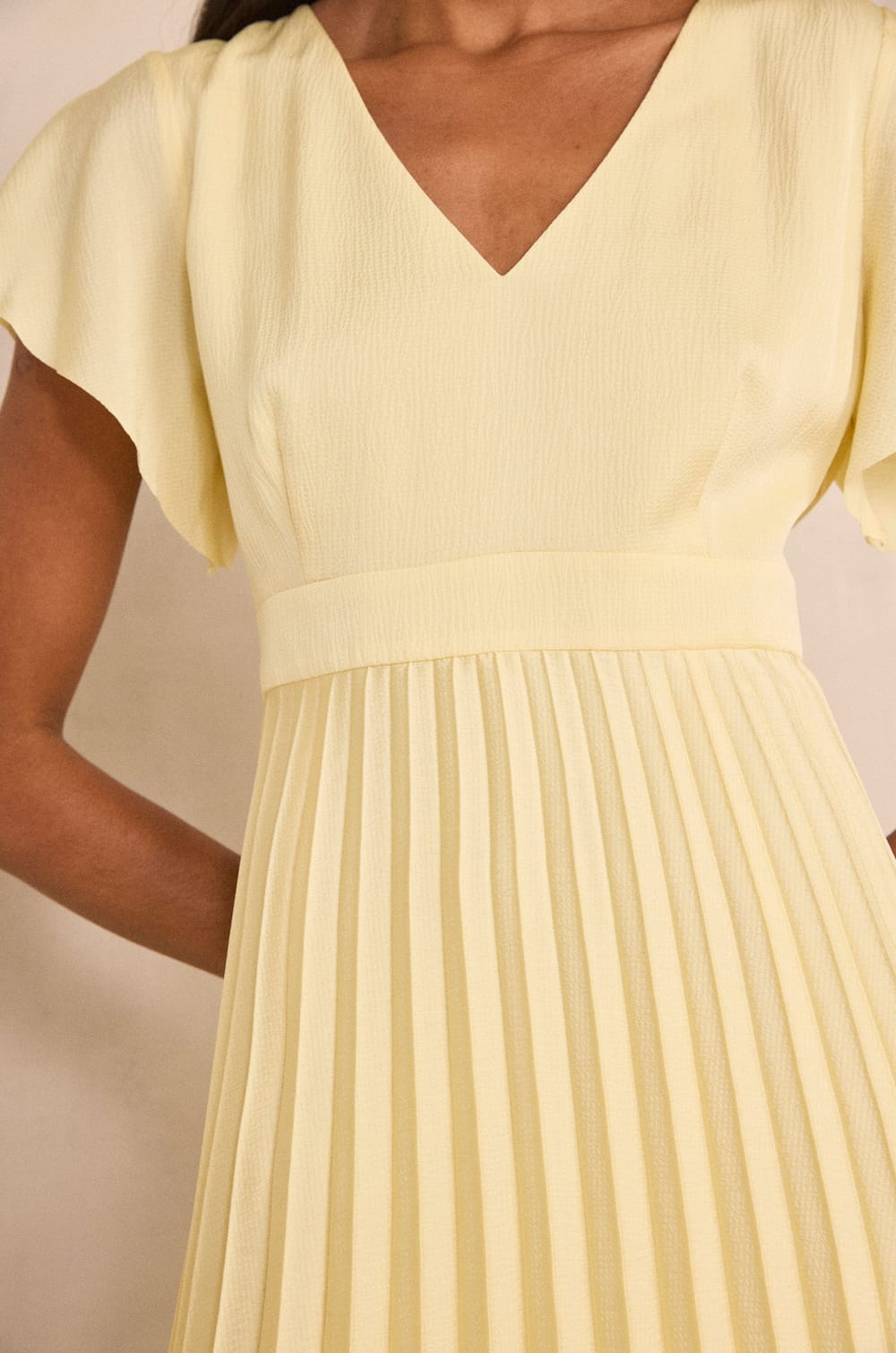 BILLINA pleated short dress;${refinementColor}