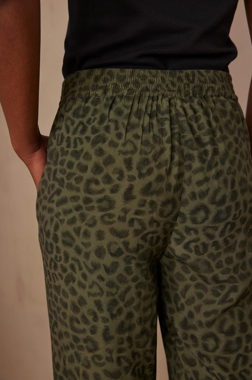 Pantalon LEANA;${refinementColor}