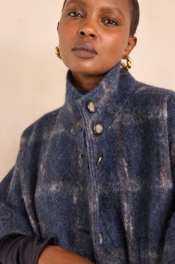 Marine cape in mixed alpaca CASSY;${refinementColor}