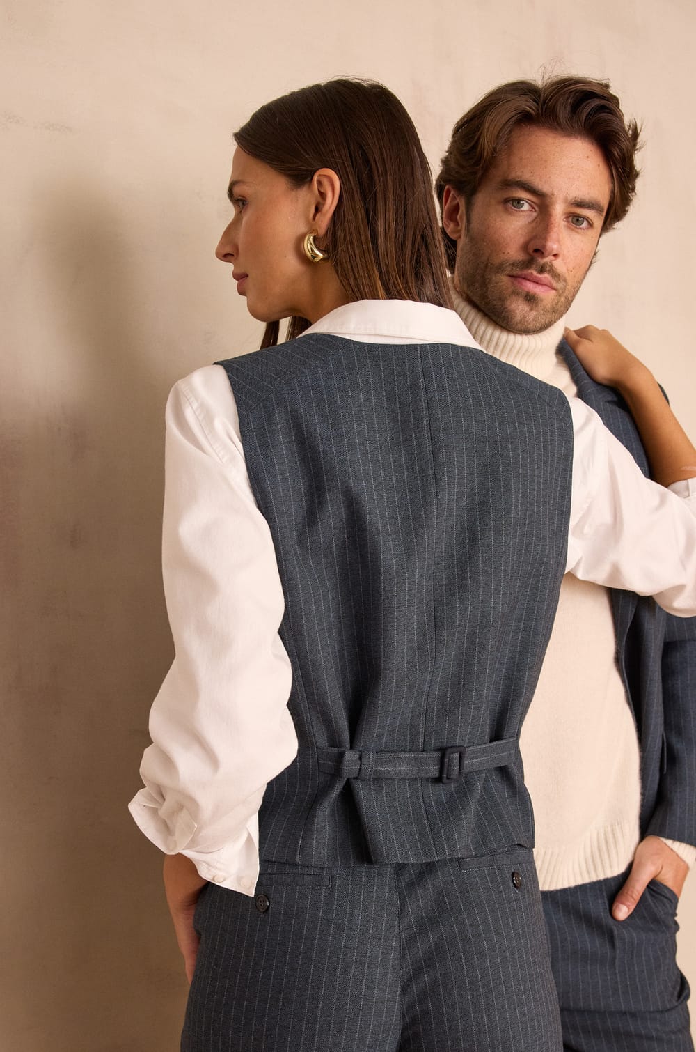 Gilet sans manches de tailleur &agrave; rayures unisexe AVENTUREUX;${refinementColor}