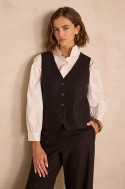 ABEL BIS sleeveless waistcoat in herringbone wool;${refinementColor}