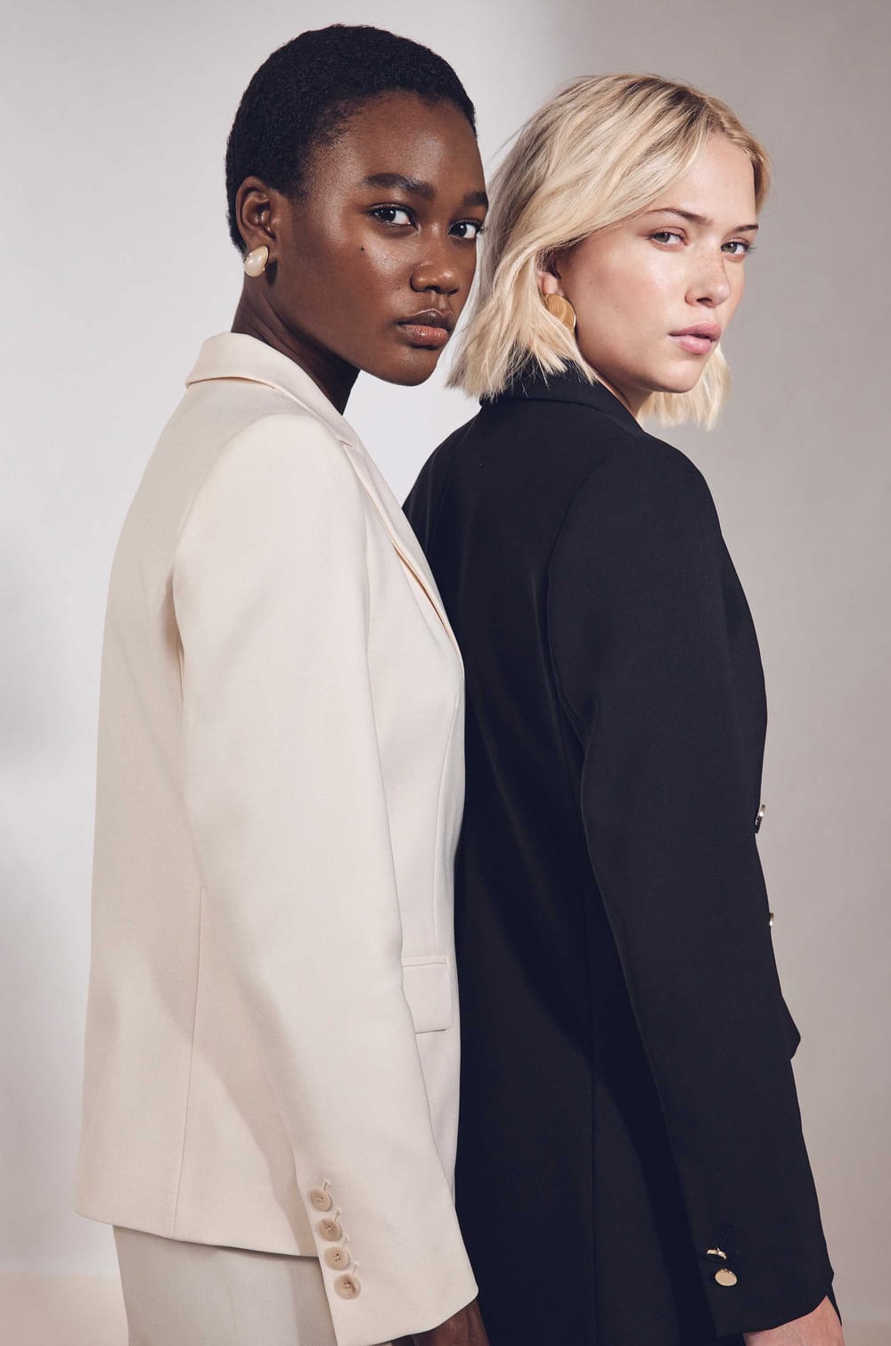 Veste de tailleur SIMONE B;${refinementColor}